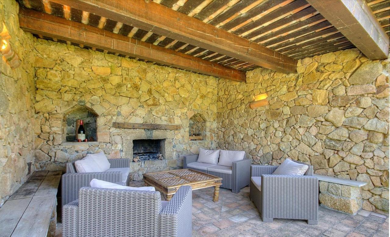 Entre Mer & Maquis, L'Ame De La Corse En Gites De Charme Avec Jacuzzi, Proche Ajaccio Peri Luaran gambar